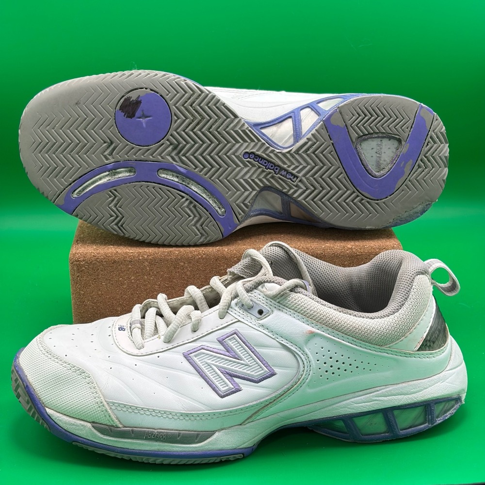 New Balance 806 Sneakers Womens 9.5 White Leather Tennis Pickleball Court Shoes